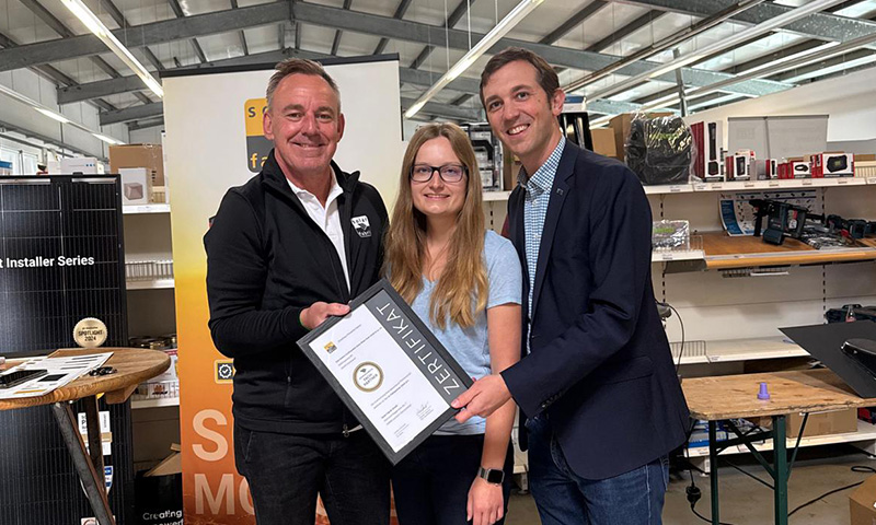 Fachpartner 2024 Zertifikat Solar Fabrik EGU