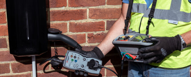 Megger Messgerät Prüfgerät Wallbox EVCA210 EGU Elektrogroßhandel