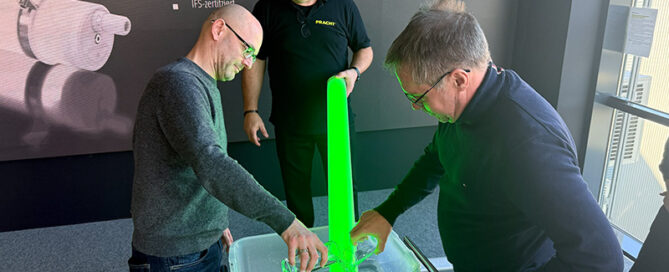 EGU ADM Tagung bei Pracht - extremdichte Rundrohrleuchte Test